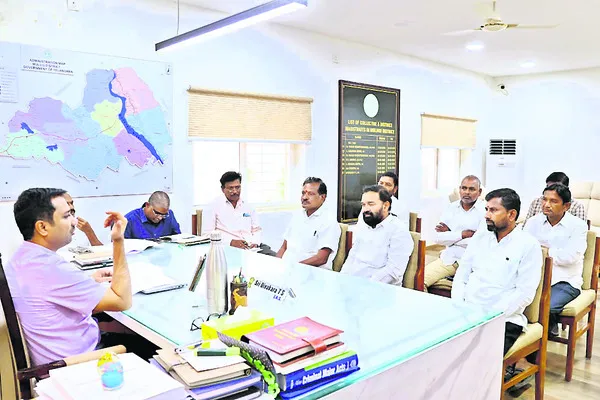 పంచాయతీ ఎన్నికలకు సహకరించాలి
