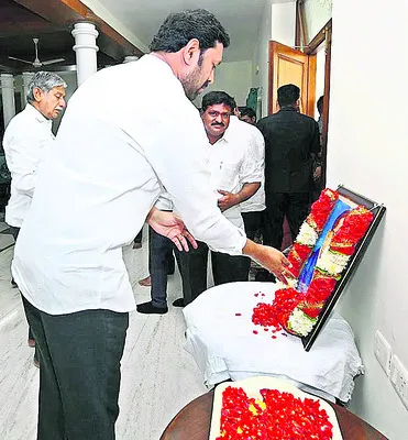 అంబేడ్కర్‌ ఆశయ సాధనకు  కృషి చేయాలి
