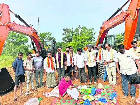 కదిలిన గ్రీన్‌ఫీల్డ్‌ హైవే! 