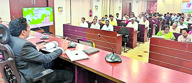 ప్రగతి సూచికల్లో ఏ గ్రేడ్‌ సాధించాలి 