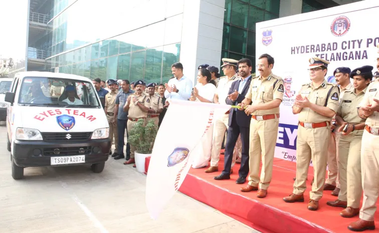 Eyes to strengthen the eyes of surveillance