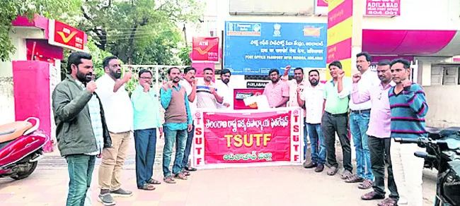 సీనియర్లను మినహాయించాలి