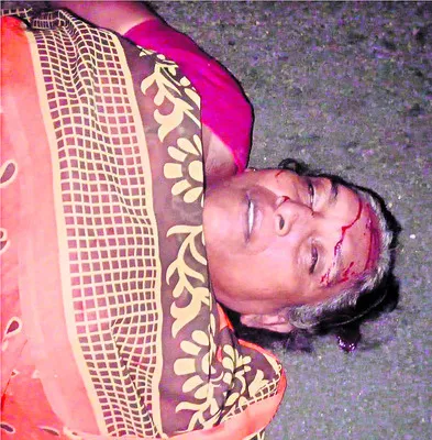 కారు ఢీకొని మహిళ దుర్మరణం 