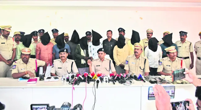 అడ్డొస్తున్నాడని.. తుదముట్టించారు 