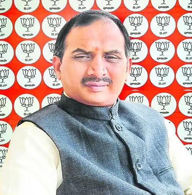 బీజేపీ కిసాన్‌ మోర్చా రాష్ట్ర ప్రధాన కార్యదర్శిగా సుబ్బ