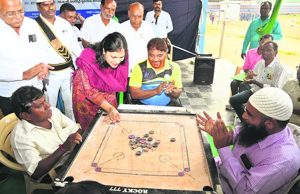 గురి చూసి కొట్టాలి..