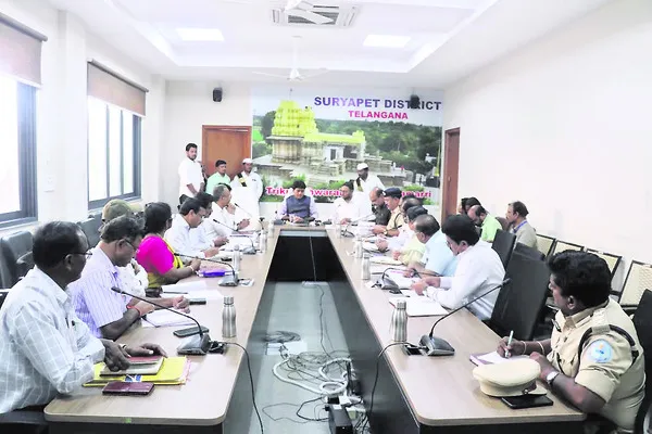 ఎన్నికలు నిష్పక్షపాతంగా నిర్వహించాలి