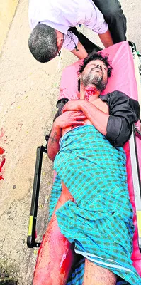 తిరుమలలో మతిస్థిమితం లేని వ్యక్తి ఆత్మహత్యాయత్నం 