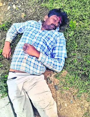 పొట్టకూటి కోసం వచ్చి..