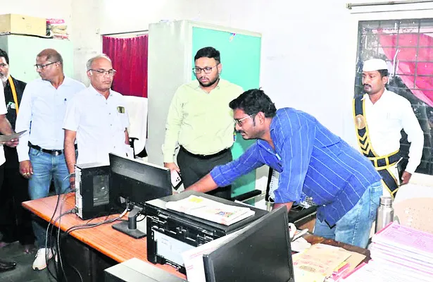 పకడ్బందీగా నామినేషన్ల స్వీకరణ