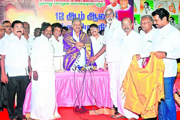 టీఎంసీలో కొత్త ఉత్సాహం 