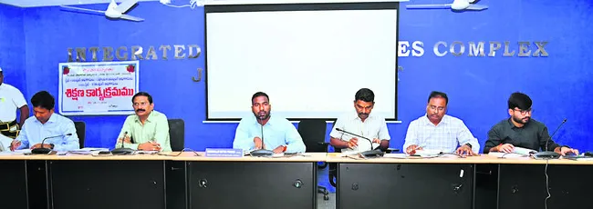 పారదర్శకంగా పంచాయతీ ఎన్నికలు