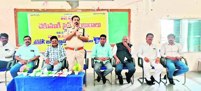 ‘చెకుముకి’తో విద్యార్థుల్లో శాసీ్త్రయ విజ్ఞానం