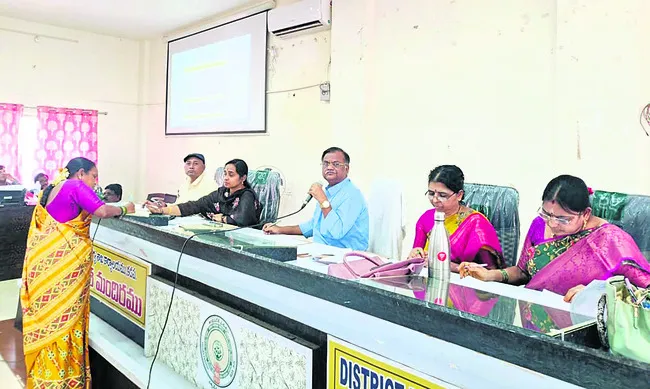 ఎంపీహెచ్‌ఎస్‌ నుంచి  పీహెచ్‌ఎన్‌గా పదోన్నతులు 