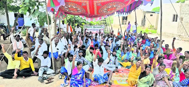 పంచాయతీ ఎన్నికలు బహిష్కరిస్తాం 
