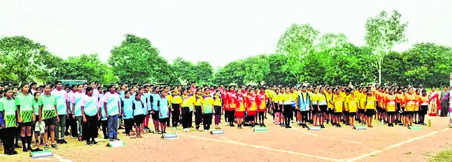 అండర్‌–14 హ్యాండ్‌ బాల్‌ పోటీలు ప్రారంభం 