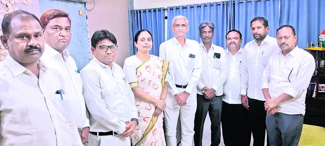 కేసుల పరిష్కారానికి కృషిచేయాలి