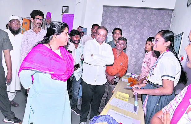 విద్యార్థులు సైన్స్‌పై మక్కువ పెంచుకోవాలి
