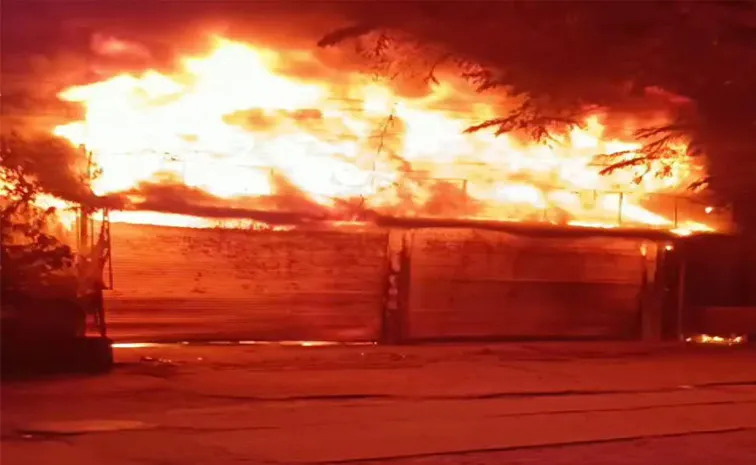 Fire in tire shop at Suchitra Center