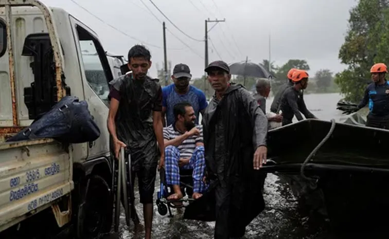 Operation Sagar Bandhu Response to Sri Lanka's Flood Crisis