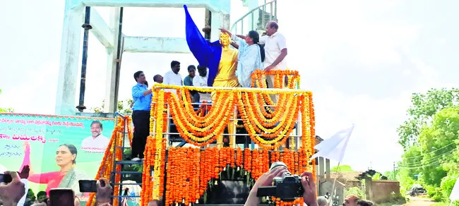 అగ్నికణం చాకలి ఐలమ్మ