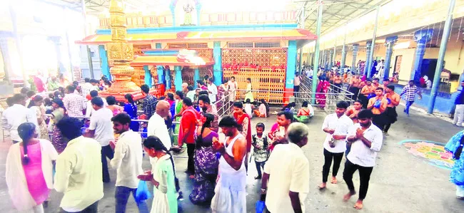 సోమవారం శ్రీ 3 శ్రీ నవంబర్‌ శ్రీ 2025