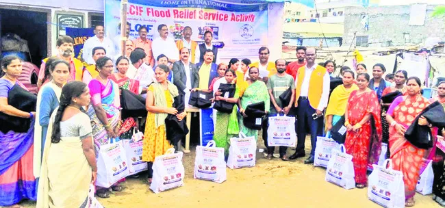 అత్యవసరంలో ఆదుకునే సంస్థ ‘లయన్స్‌’