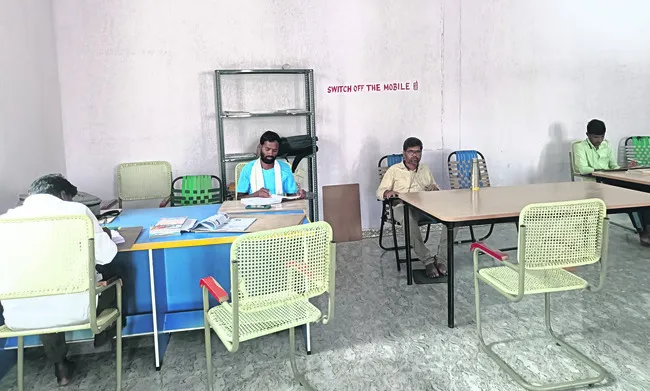 గ్రంథాలయాలలో సౌకర్యాలు కరువు