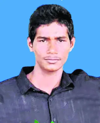 ఆర్థిక ఇబ్బందులతో ఆటోడ్రైవర్‌ ఆత్మహత్య
