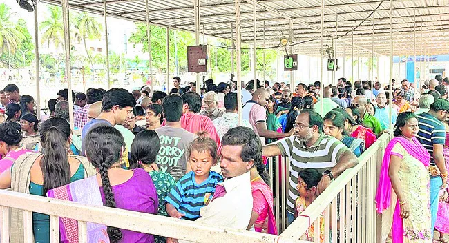 రేపు అథ్లెటిక్స్‌, చెస్‌ ఎంపికలు 
