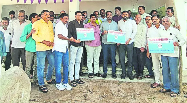 వినియోగదారుల సౌలభ్యానికే ప్రాధాన్యం