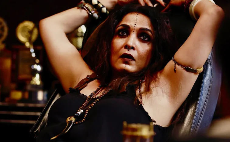 శివగామిని ఇలా మార్చేశారేంటి!