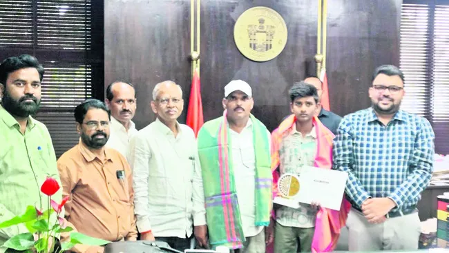 గగన్‌చంద్ర ప్రతిభ గర్వకారణం 