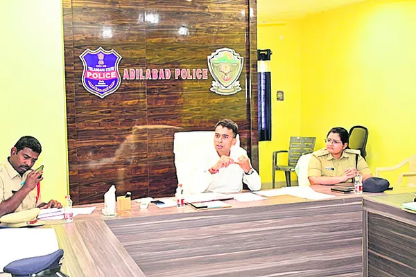 యువతులు, బాలికలకు   అండగా ‘పోలీస్‌ అక్క’