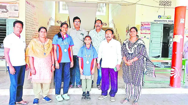 జాతీయ స్థాయి బాస్కెట్‌ బాల్‌ పోటీలకు ఎంపిక