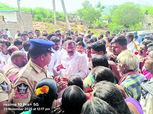 తాగునీటి సమస్య ఎప్పుడు పరిష్కరిస్తారు?