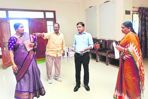 ఎన్నికల నిర్వహణలో లోటుపాట్లు ఉండొద్దు 