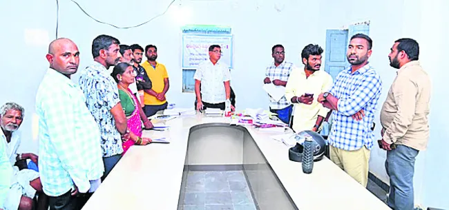 నామినేషన్‌ ప్రక్రియలో పొరపాట్లు జరగొద్దు