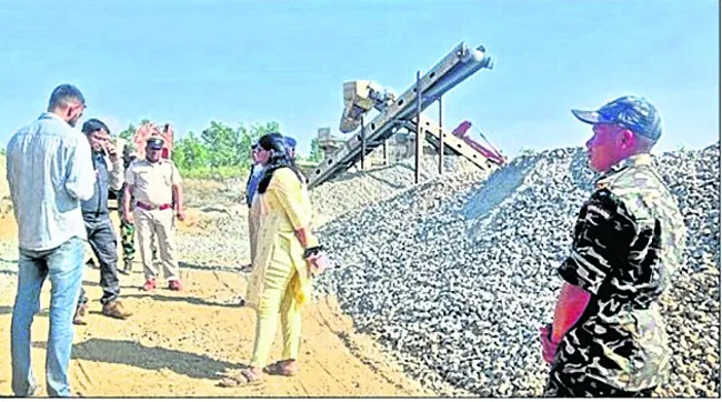 క్వారీల బంద్‌ 