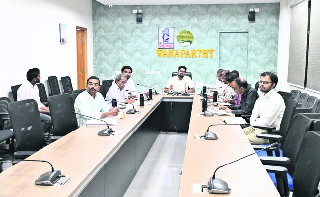 ఎన్నికల నిర్వహణలో నిర్లక్ష్యం తగదు 