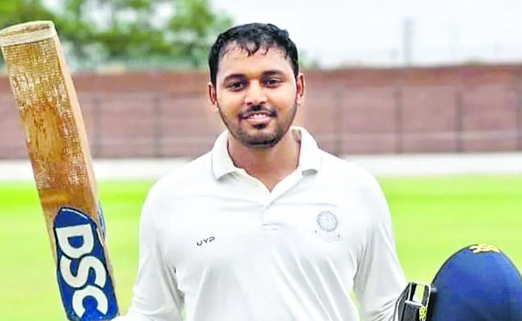 Abhishek Reddy showing his strength in the Ranji Trophy1