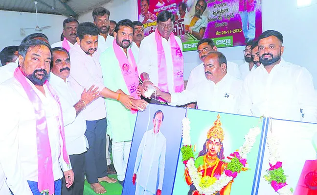 కేసీఆర్‌ దీక్ష ఫలితమే ప్రత్యేక తెలంగాణ