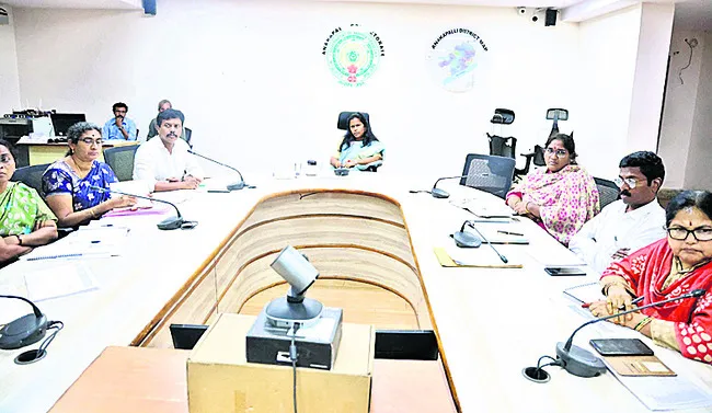 వైపరీత్యాలను ఎదుర్కొనేందుకు సిద్ధంగా ఉండాలి 