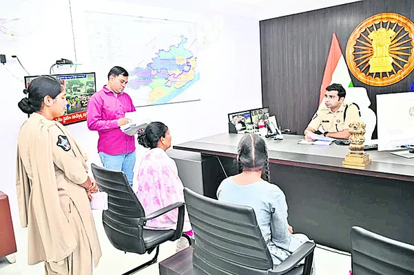 ఎస్పీ కార్యాలయానికి 85 అర్జీలు 