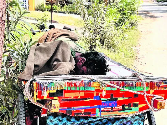 మహిళ ఆత్మహత్య