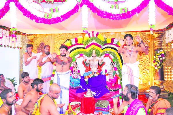 వైభవంగా మత్స్యగిరి లక్ష్మీనరసింహస్వామి కల్యాణం