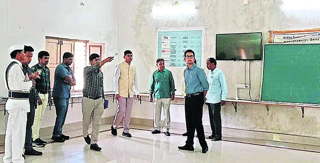 ఆకాశవీధిలో అద్భుత అవకాశాలు 