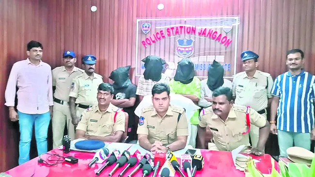 ఈఎంఐలు చెల్లించలేక బైక్‌ చోరీలు