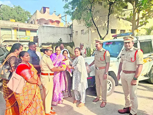 పీఎస్‌ తనిఖీ 
