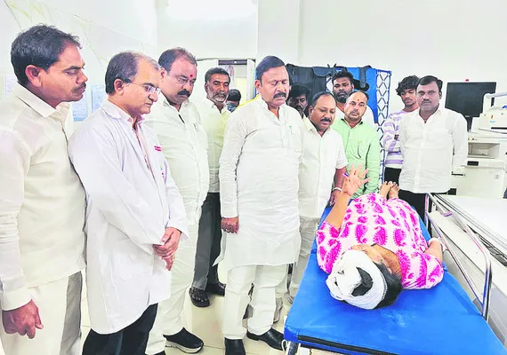 ప్రభుత్వం ఆదుకుంటుంది 